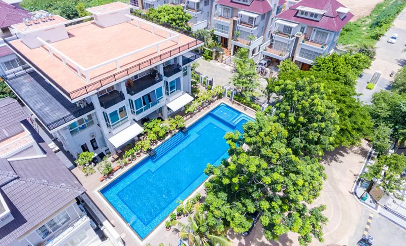 Aerial view of the swimming pool and clubhouse amenity area at The Star Light
